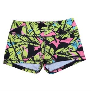 FLEO CrossFit Spandex Workout Shorts 2.5" Mid Rise Leaf Print Small